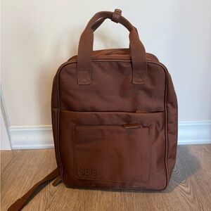 BEIS The Expandable Backpack 
in Maple